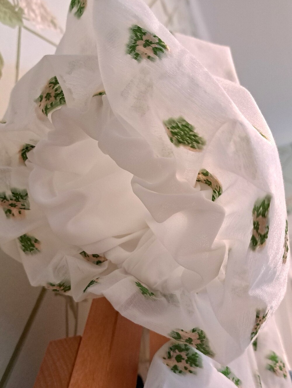Floral Puff-Sleeve Hill House "Matilda" Midi Dress in White and Green - Picture 4 of 11